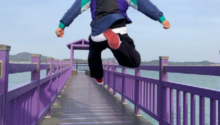 U Južnoj Koreji naći ćete ljubičasto selo, turiste privlači obojeni mol i šareni krovovi