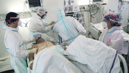 DEVOJKA OD 26 GODINA PREMINULA OD KORONE Dr Veličković upozorila: Situacija alarmantna!