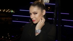 PEVAČICA SE POHVALILA DA JE REKORDERKA Kada je čuo u čemu, voditelj ostao u šoku!