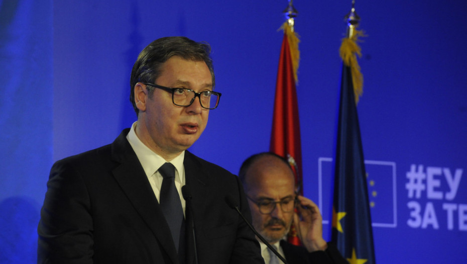 OGLASILI SE POSLANICI I ČLANOVI PREDSEDNIŠTVA SNS: Hrvati linčuju Vučića samo zato što traži pravdu za pobijenu srpsku decu