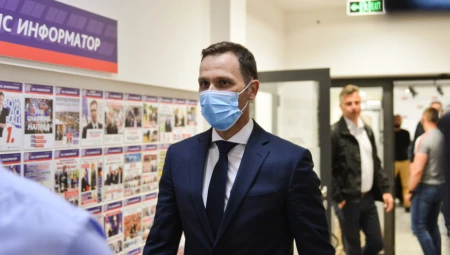 NOVI PROJEKTI U PLANU Siniša Mali sutra potpisuje ugovore za dva zajma