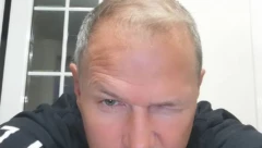 OVOG PUTA NIJE NA SINOVLJEVOJ STRANI Oglasio se Osman Karić i ovim rečima održao lekciju o ljubavi i životu Stefanu!