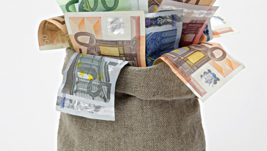 FINANSIJSKI HOROSKOP ZA 2023. GODINU Ovnu će presušiti stari izvori prihoda, Blizanci krajem godine dobijaju nasledstvo