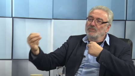 NEĆE VAS NI TAKNUTI! Doktor Nestorović otkrio kako da se odbranite od komaraca! Prestanite da jedete ovo!