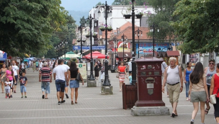 LEPE VESTI ZA GRAĐANE SRBIJE Za turističke vaučere 500 miliona dinara