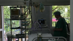 SMRTONOSNI SIRUP ZA KAŠALJ! Umrlo skoro 100 dece, otkazuju im organi!