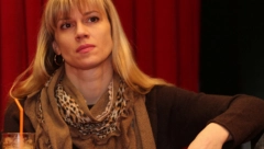 SKORO NIKO NE ZNA NJENO PRAVO IME  Znate li kako se zapravo zove popularna glumica Mina Lazarević?