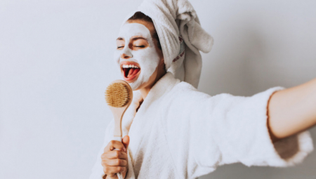 Posvetite pažnju sebi: Pet trikova za negu tela kod kuće