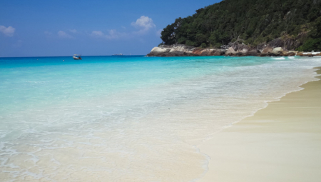 SPREMATE SE ZA LETOVANJE Ovo je detaljna lista uslova za odlazak na sve vaše omiljene destinacije