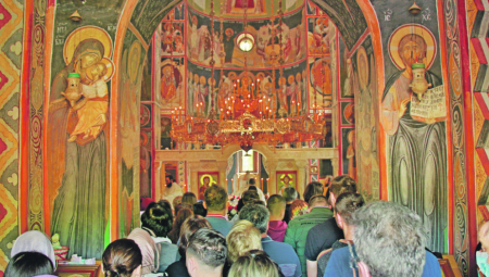 ZATVOREN MANASTIR SVETOG NEKTARIJA NA EGINI Monahinje obolele od korona virusa