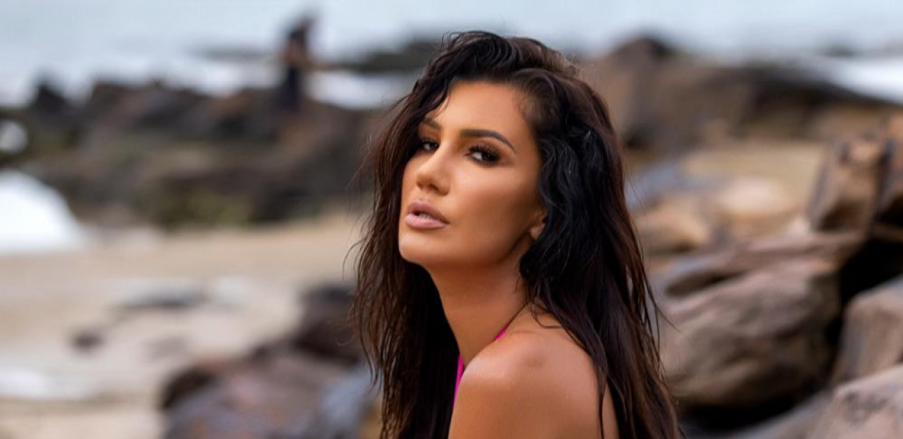 NAKON ŠOK VESTI DA JE DEO ELITNE PROSTITUCIJE! Trudna Dušica Grabović besna, pevačica se momentalno oglasila zbog skandala koji trese Srbiju!