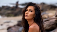 DUŠICA GRABOVIĆ SE NE ODVAJA OD OVOG MUŠKARCA! Nakon skandala svi pričaju o snimku i katalogu prostitutki, a evo ko je on! (FOTO)