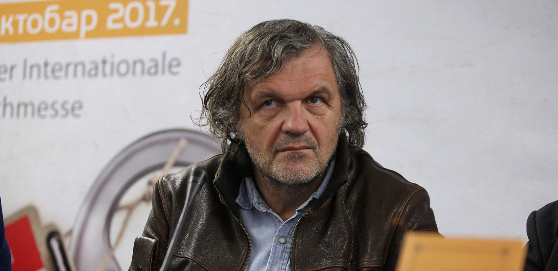 BIVŠI MINISTAR I KUSTURICA U KLINČU: Promeni mišljenje kao što si ime! Zovem se Emir, a Nemanja mi je kršteno ime
