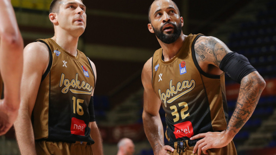 NEREALNA SCENA U BiH Igokea pehar i medalje dobija poštom