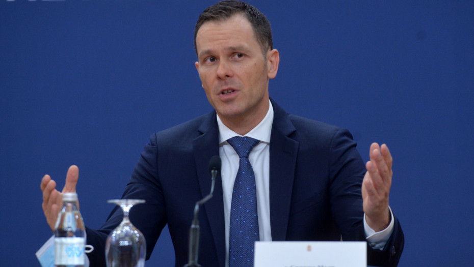 SINIŠA MALI: Posao u Ministarstvu finansija za još 16 najboljih studenata Ekonomskog fakulteta