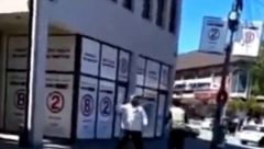 Horor SNIMAK iz Raške oblasti: Muškarac drži NOŽ, psuje SRBE i uzvikuje Allahu Akbar!(VIDEO)