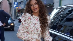 ISPLIVAO SNIMAK! Dok Anastasija peva na privatnom slavlju, Ceca joj uzima bakšiš iz ruke, a ono što je uradila sa ogromnom svotom novca oduševilo je sve prisutne! (VIDEO)