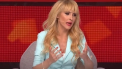 SAHRANILI ŽIVOG ČOVEKA! Iva Štrljić besna nakon skandalozne vesti o njenom ocu, glumica ne može da dođe sebi od šoka, odmah se oglasila!