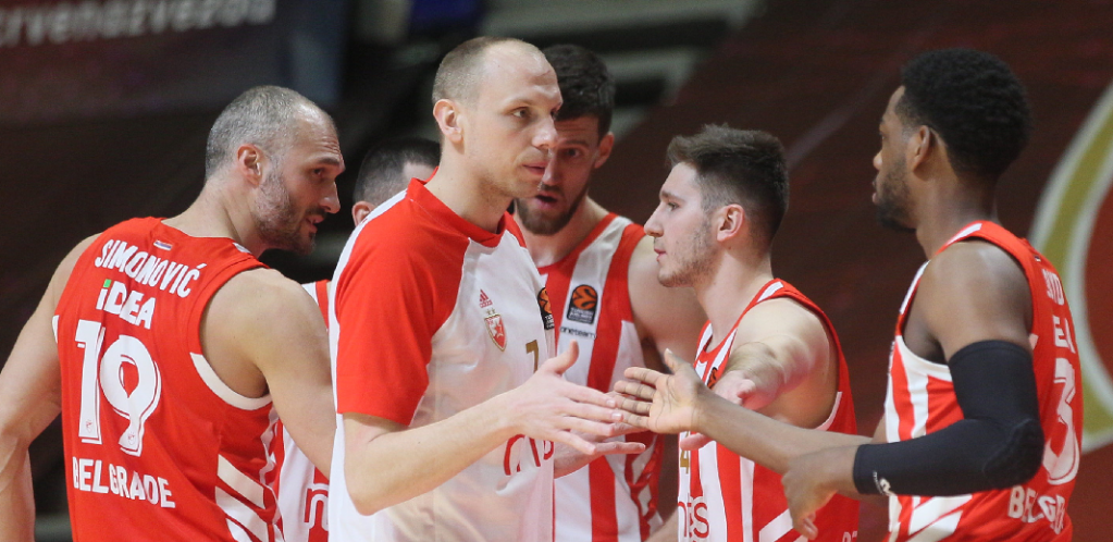 STIŽE ZAMENA ZA VOLDENA! Jedan povratnik blizu crveno-belog dresa?