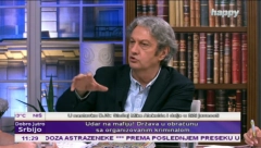 MILOMIR MARIĆ ZADRŽAN NA PODGORIČKOM AERODROMU Voditelju nisu dali ni da uzme stvari (VIDEO)