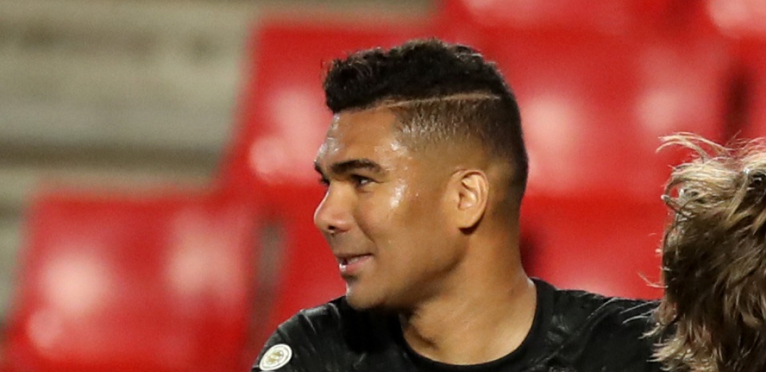 DA LI MOŽE DA UGASI POŽAR? Kazemiro dogovorio prelazak u Mančester junajted