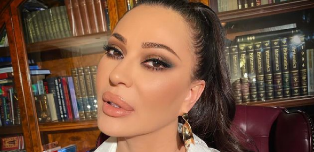 PRIJE UHVAĆENE ZAJEDNO U PROVODU! Ceci na Kipru društvo pravi Bogdanina majka Danijela, pevačica objavila fotografiju i sve oduševila (FOTO)