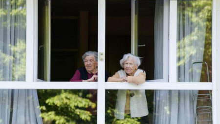 Baka Marija (94) pobedila koronu: "U bolnici je pričala kako će da sadi baštu"