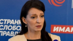 ĐILASOVA MARINIKA BILA NA TRAGU NOVE AFERE Zbog njenog "opasnog otkrića", smeje joj se cela Srbija