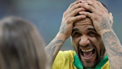 DRAMA NAJTROFEJNIJEG FUDBALERA SVIH VREMENA Klub nije imao izbora, dali mu momentalni otkaz