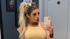 PRAVA DRAMA NA PINKU! Ivana Šopić pokazala zmiju koja se našla u emisiji! (FOTO)