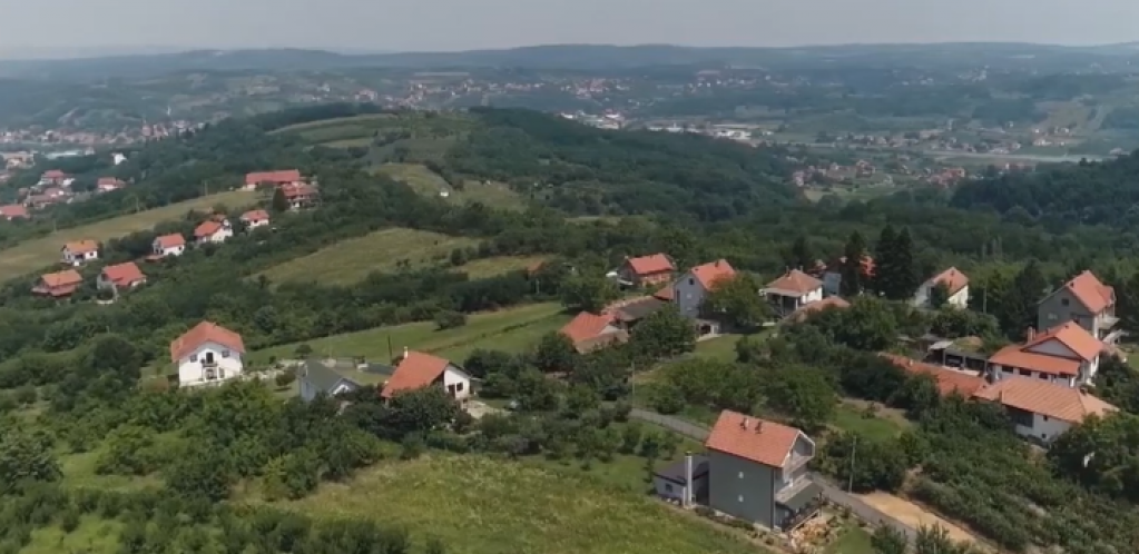 KUĆA NA POKLON OD DRŽAVE Mladom paru Ani Mudrinić i Nikoli Samardžiji sreća se osmehnula u pravo vreme!