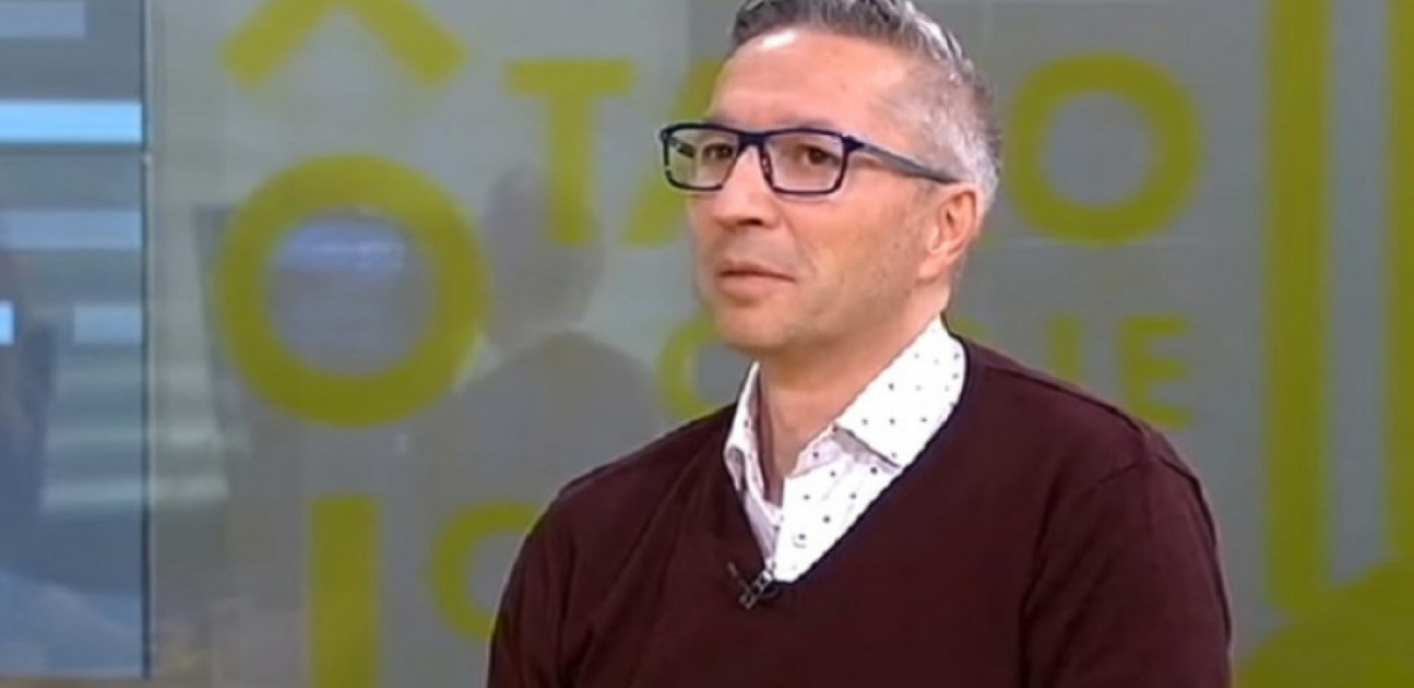 MORALI SU HITNO DA GA OPERIŠU Deki Pantelić se potpuno povukao iz javnosti, ostavio posao voditelja, a sada otvorio dušu "Zračenja su došla na naplatu"