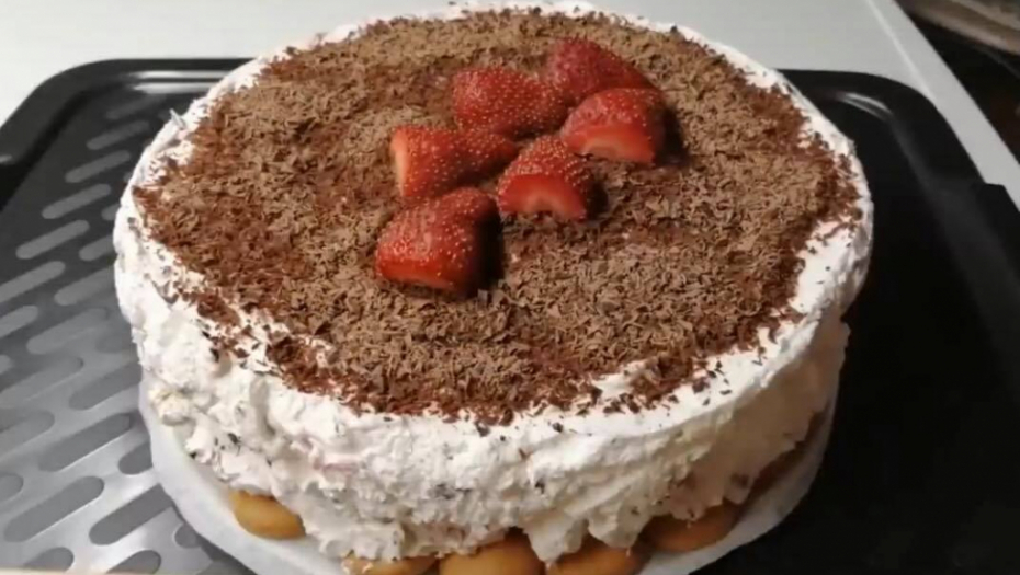 Jeftino i brzo: Napravite tortu za samo deset minuta