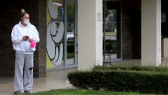 DOK SVI BRUJE O NJIHOVOM VENČANJU! Marko i Luna napravili ozbiljan prekršaj ispred svoje zgrade!