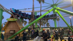 HOROR U LUNA PARKU Rolerkoster se zaglavio, 22 ljudi ostalo da visi naopačke, gledajući smrti u oči! (VIDEO)