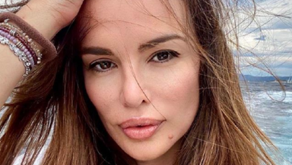 SEVERINA ODUŠEVILA REGION Ovako se daje pravi primer svima, pevačica objavom srušila internet: "Večeras me ništa ne pitajte"!