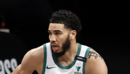 KARI NIJE MOGAO NIŠTA Boston srušio "ratnike"