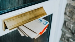 GDE SU PRONAŠLI KOVERTE TO JE TEK ZAPANJUJUĆE U Velikoj Britaniji konačno isporučena pošta iz 2008 godine, ljudi pobesneli zbog ovog incidenta!