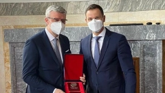 STIŽU NOVE INVESTICIJE Ministar Siniša Mali održao važan sastanak, pa objavio odlične vesti za Srbiju (FOTO)