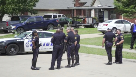 HOROR Posle svađe oko maske muškarac ubio kasirku, a zatim ranio policajca!