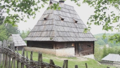 KO IMA BESPLATAN VAUČER ZA ODMOR Može obići jednu od ovih najtraženijih srpskih destinacija