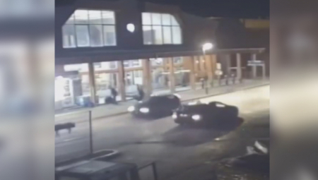 STRAVIČNA NESREĆA U CENTRU NOVE PAZOVE Automobil pokosio dve devojčice!