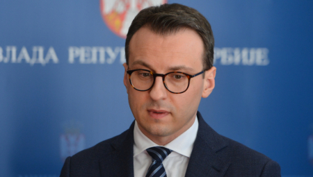 PETKOVIĆ ODGOVORIO ČEKUU: Ponavljajte svakoga dana "24 hektara pripada Visokim Dečanima"