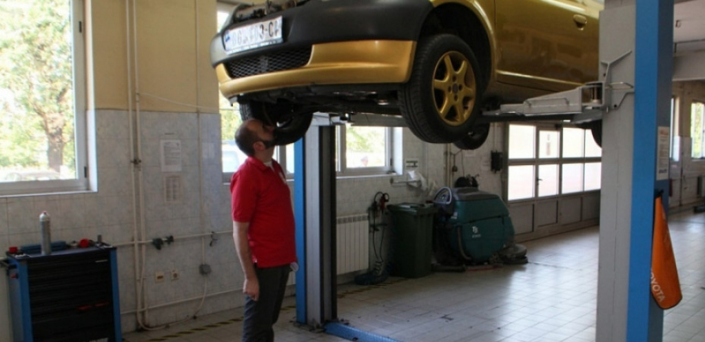 OPREZ, UŠTEDITE NOVAC Automehaničar otkrio četiri najčešća kvara, evo kako da se zaštitite!
