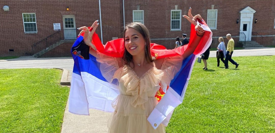 POREDILI SU JE SA ANOM IVANOVIĆ Ćerka Baje Malog Knindže je prava lepotica, a nedavno je učinila svoju zemlju ponosnom (FOTO)