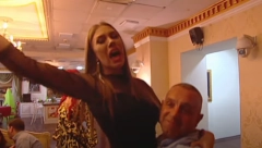 NE MISLI NA BOGA, A NI NA ŽENU! Milijana i Ivan ne mogu da se suzdrže, evo u kakvoj pozi su ih ostali takmičari zatekli!