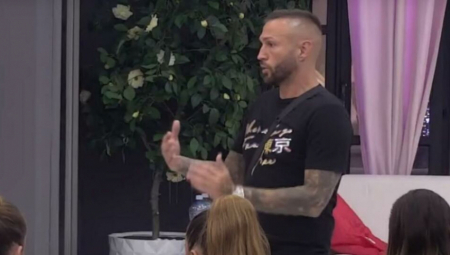 SPAVALI SU ZAJEDNO! Ovu zadrugarku su optužili da bi bila sa Ša samo da napakosti Tari Simov, reperov ego skočio do plafona!