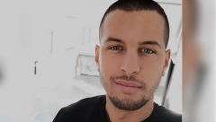 PROTEST ISPRED NIŠKOG SUDA Porodica i prijatelji traže da se osumnjičeni za ubistvo Alekse Stojmenovića pusti na slobodu