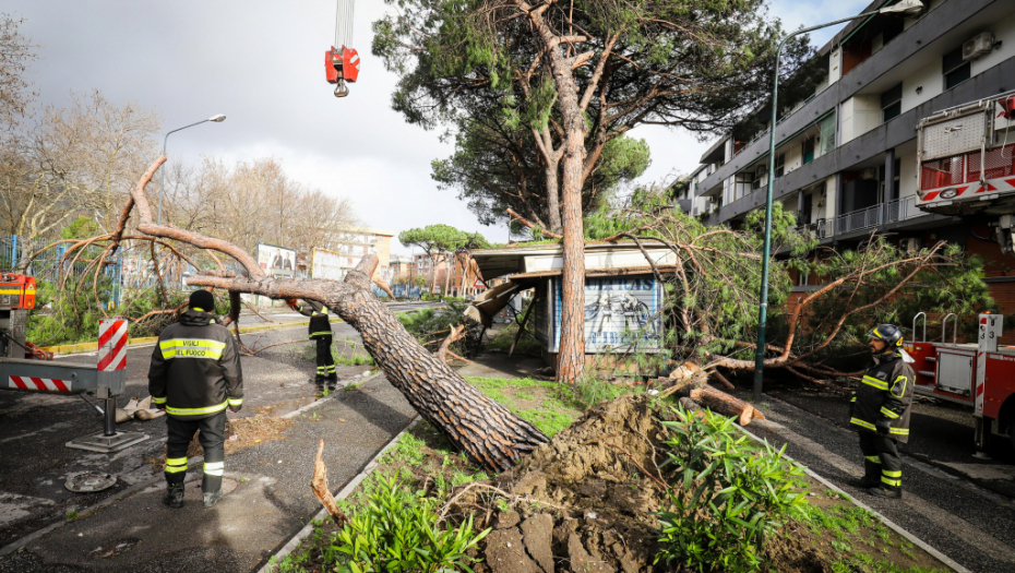 Luizijani se približava najjači uragan od sredine 19 veka, naređena evakuacija u Nju Orleansu