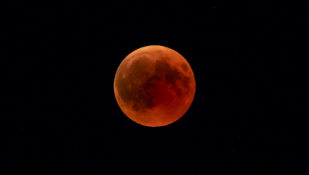 KINEZI OD AMERA OTIMAJU - MESEC?! Šef NASA u paranoji